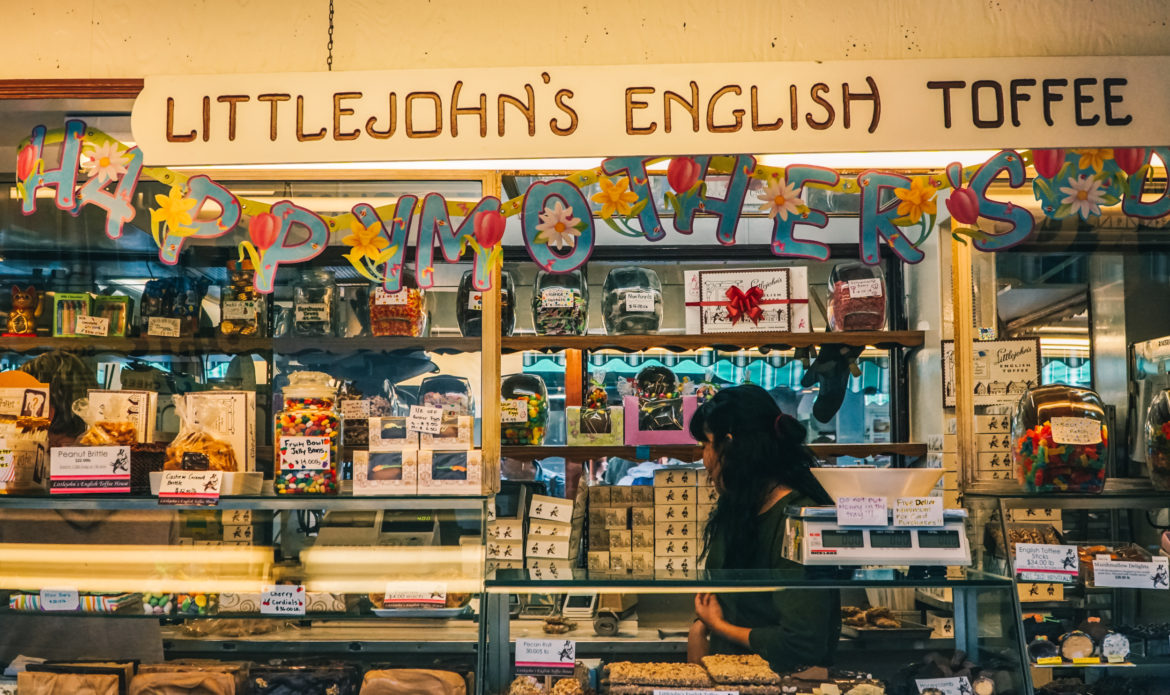 The Historic Farmers Market in the Heart of Los Angeles
