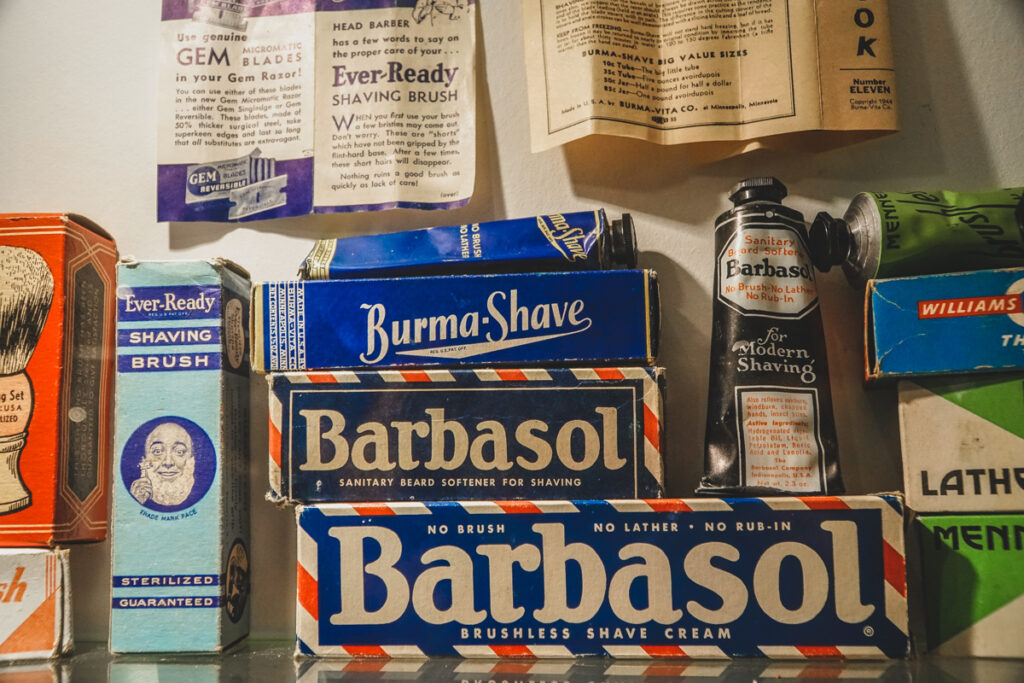Battle of the Bulge Bastogne personal items for shaving